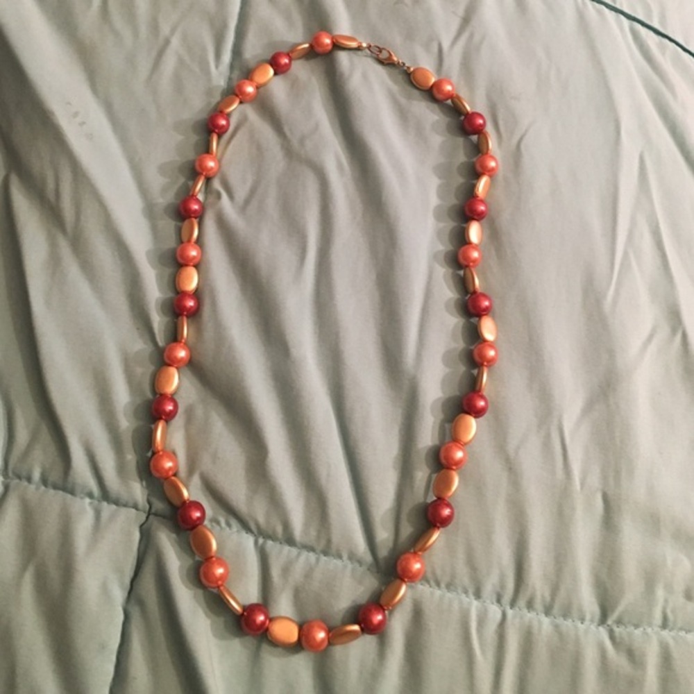 Flash sale 💥Necklace with lobster clasp.